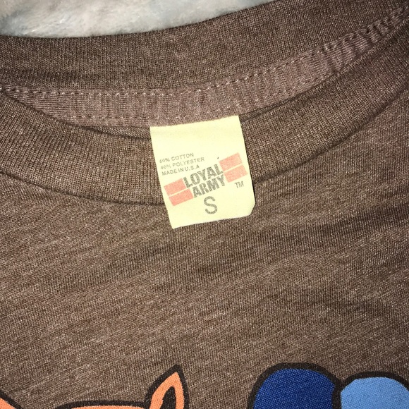 Small child’s tee - Picture 2 of 2